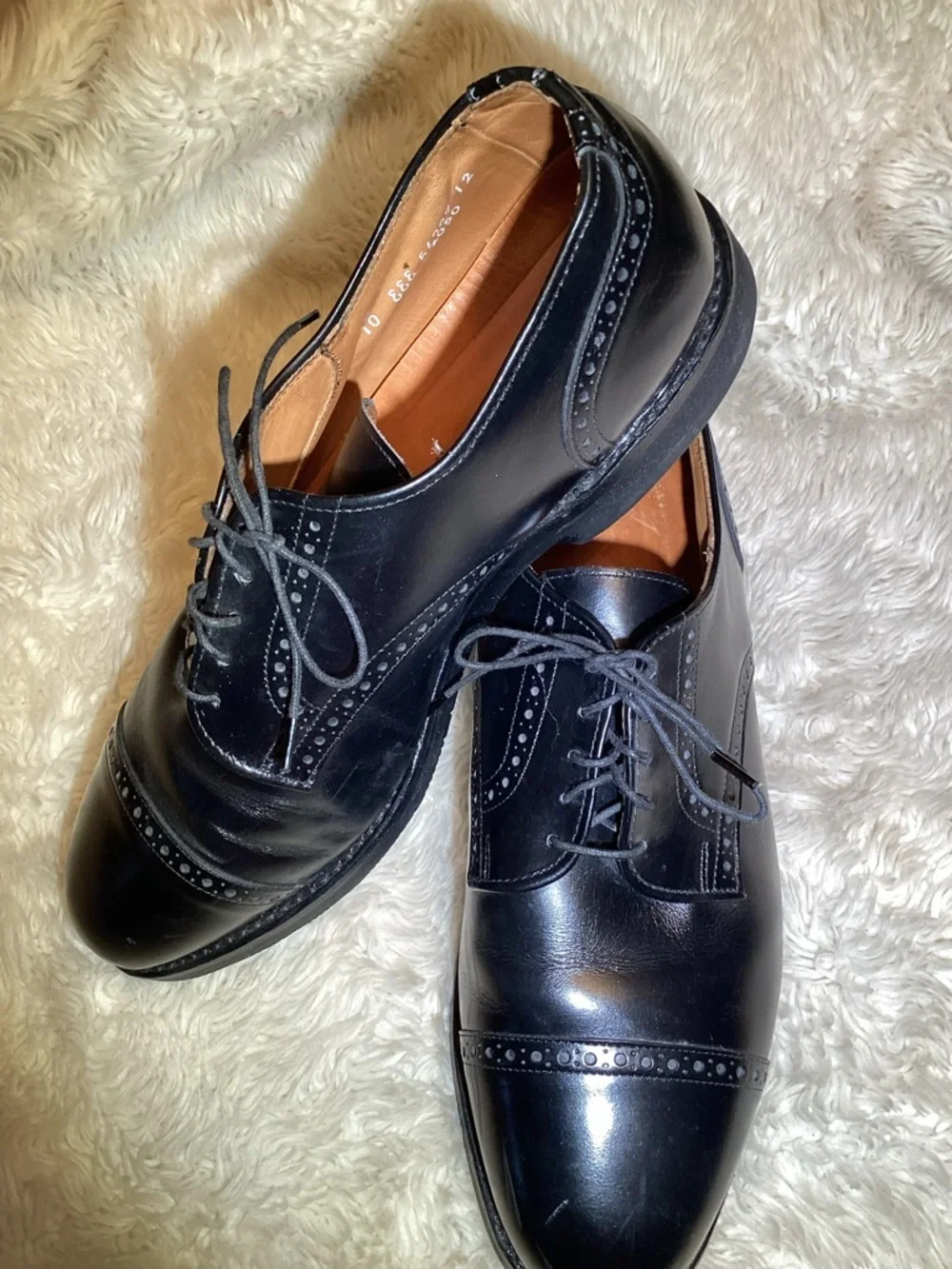 Allen almonds black leather wingtip derby blucher shoes size 10
